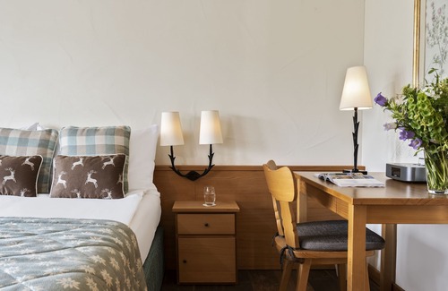 Obburgen Hotel | Bürgenstock Hotels & Resort – Taverne 1879