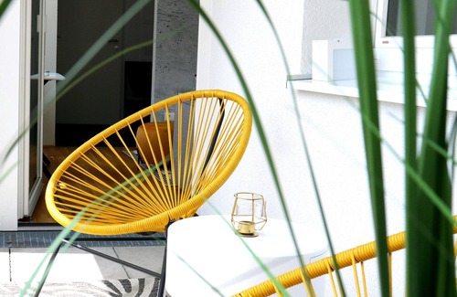 Gmunden Apartment | B.a.n.k.s.y Summary: