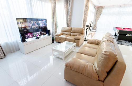 South Pattaya Villa | B&T see Breeze