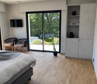 Tour-de-Faure Bed & Breakfast | B and B 46