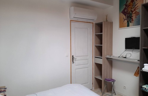 Medis Bed & Breakfast | B&B, 5 min from the BEACHES of Royan, park,