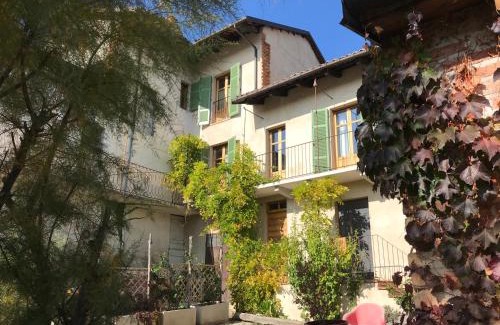 Serralunga d'Alba Bed & Breakfast | B&B acaso