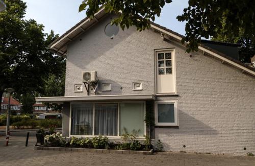 Nieuw-West Bed & Breakfast | B&B Amsterdam De Springer