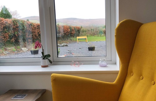 Bunclody Bed & Breakfast | B&B and Self Catering Mon Petit Cottage