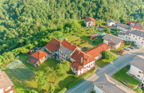 Trichiana Bed & Breakfast | B&B Antica Villa Sophie inviting villa from 1670 in the Dolomites