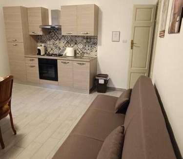 Piana degli Albanesi Apartment | B&B Domus Patrizia