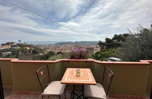 Iglesias Bed & Breakfast | B&B Domus Vista