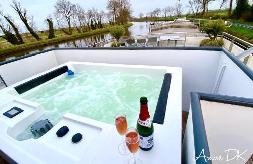 Oudenburg Bed & Breakfast | B&B Droomboot