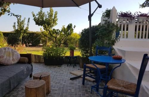 Saronikos House | B&B Hestia's Hideaway