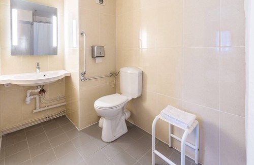 La Glacerie Hotel | B&B HOTEL Cherbourg