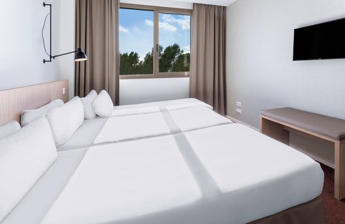 Sant Cugat del Valles Hotel | B&B Hotel Barcelona Sant Cugat