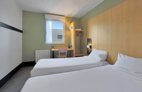 Friville-Escarbotin Hotel | B&B HOTEL Le Tréport Friville