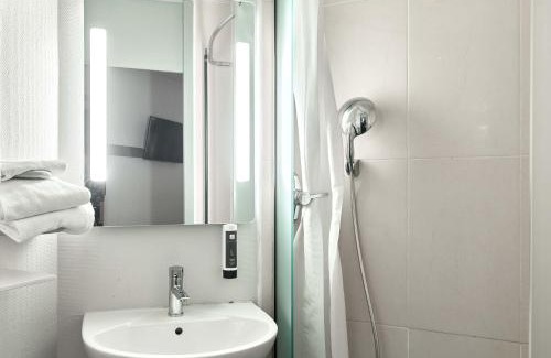 Noisy-le-Grand Hotel | B&B HOTEL Noisy-le-Grand