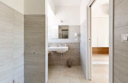 Pittuini House | B&B I Tarocchi - Camera Matrimoniale Stella