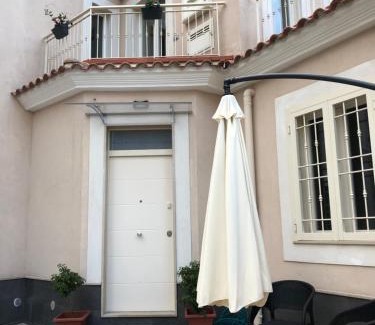 Coperchia Bed & Breakfast | B&B IL GLICINE
