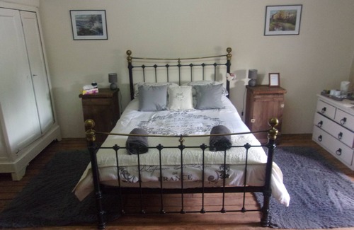 La Foret-sur-Sevre Bed & Breakfast | B&B in a Fortified Farm