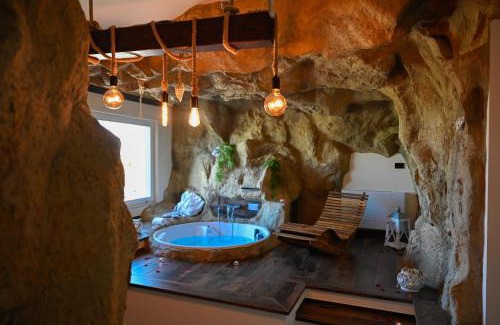 Villanova del Battista Bed & Breakfast | B&B La Casa nella Roccia