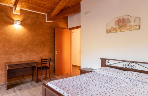 Roccadaspide Bed & Breakfast | B&B La Mortella With Pool