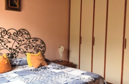 Ogliara Bed & Breakfast | B&B La Rosa: cozy attic room with terraces and spacious living room