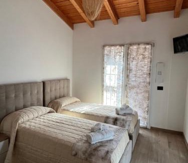 Rozzano Bed & Breakfast | B&B LA VILLA Rozzano - HUMANITAS - FORUM ASSAGO - MILANO FIORI - IEO
