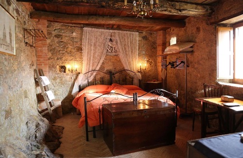 Brienza Bed & Breakfast | B&B La Voce del Fiume: room "Coral"