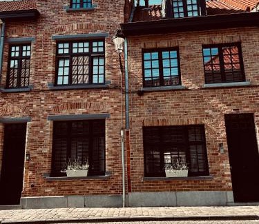 Historical Center Bruges Bed & Breakfast | B&B Marie-J of Bruges