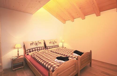 Lauenen Bed & Breakfast | B&B Panorama