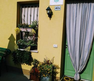 Valeggio sul Mincio Bed & Breakfast | B&B Peschi in Fiore