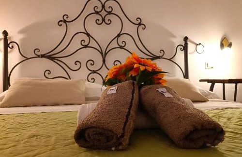 Scala di Furno Bed & Breakfast | B&B RosyAnna - Confort Rooms by the sea