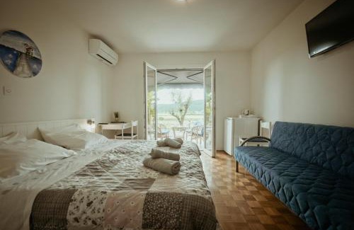 Secovlje Bed & Breakfast | B&B Sobe Lušina