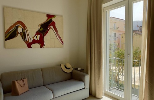Sorrento Historic Centre Apartment | B&B Surreo- ARGO apartment