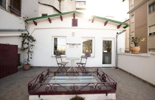 Murat Town Bed & Breakfast | B&B Terrazza Flora
