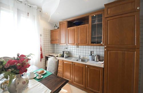 Crocetta-San Lazzaro-Modena Est Apartment | B&B Villa Firefly