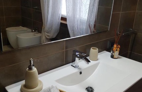 Casnate Con Bernate Bed & Breakfast | B&B Villa Mirella