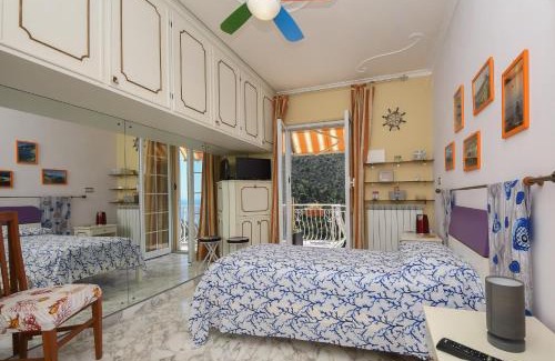 Varazze Bed & Breakfast | B&B Why not Jona?