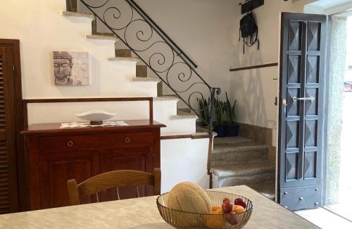 Bomarzo House | B&brown