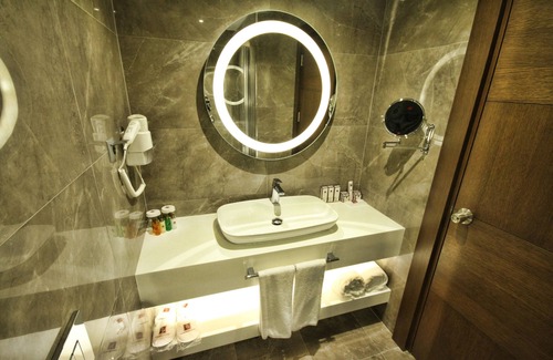 Kepez Hotel | B Business Hotel & Spa