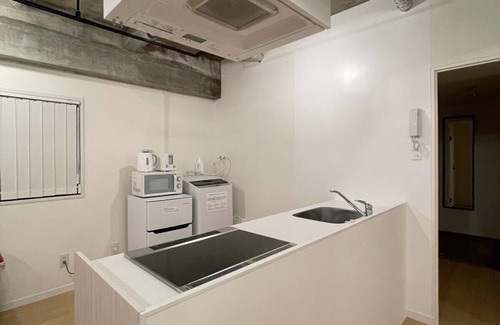 Hiroshima City Centre Apartment | b hotel Beautiful Modern Apt City Center for 10Ppl