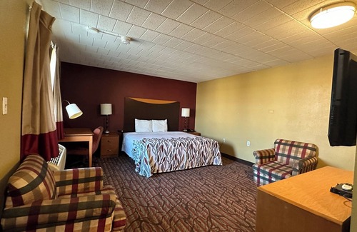 Reisterstown Station Hotel | B'more Inn