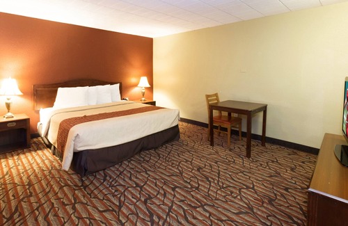 Reisterstown Station Hotel | B'more Inn