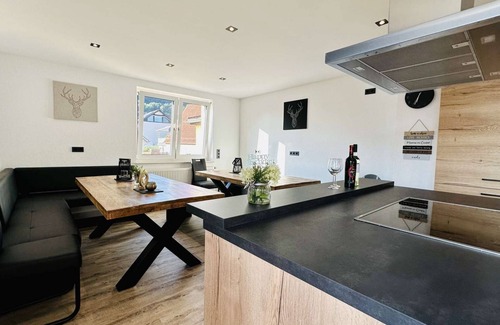 Altmorschen Apartment | B&W Apartments - Ganzes Haus