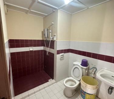Baharu Apartment | B12-8@pd marina resort