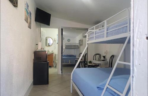 Little Havana House | B6 Best Value on Private Bedroom with Private Bathroom in Little Havana, Miami