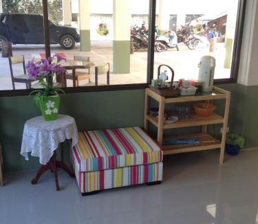 Makham Tia Apartment | Baan Mitreejit