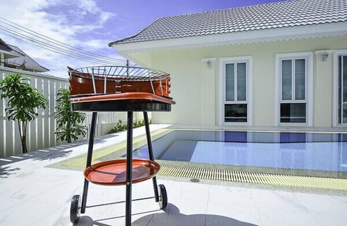 Hua Hin Apartment | Baan Nice Breeze Hua Hin - SHR072