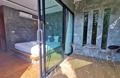 Chalong Hotel | Baanmee Phuket Sha Plus