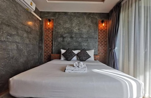 Chalong Hotel | Baanmee Phuket Sha Plus