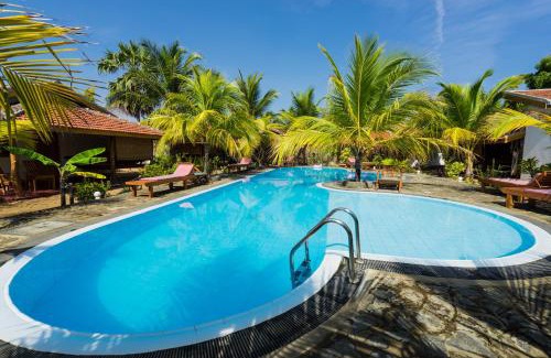 Pottuvil Hotel | Babar Point