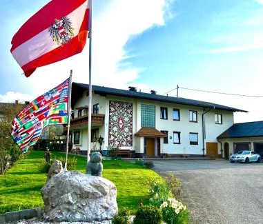 Schoerfling am Attersee Apartment | BacherlHouse - Apt Schönbach