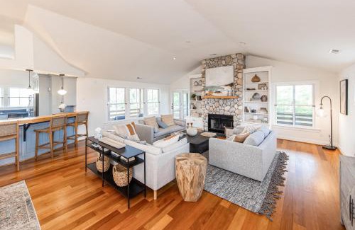 Sandbridge House | Back Bay Oasis